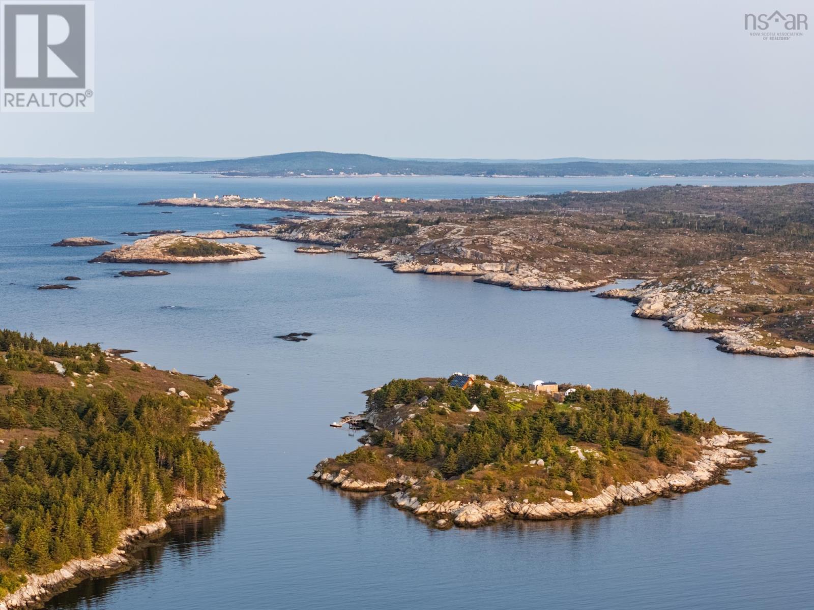 8 Simmons Island Property Photo 3