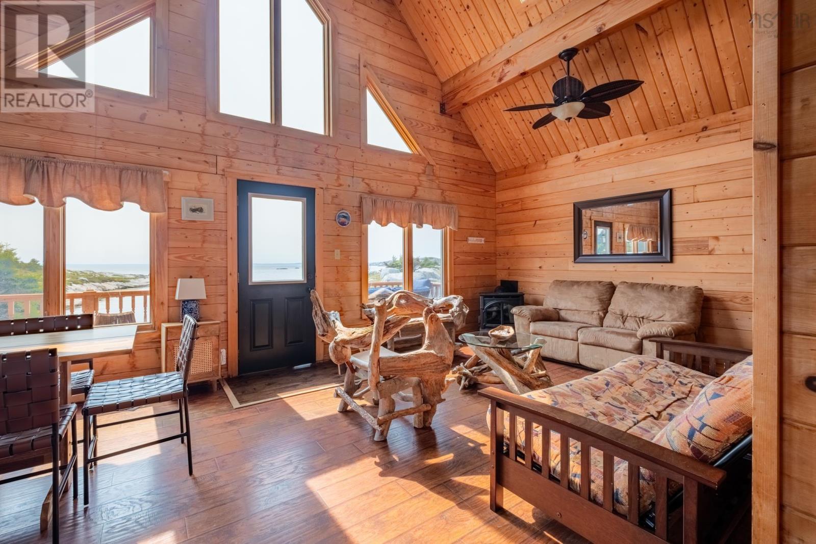 8 Simmons Island Property Photo 8