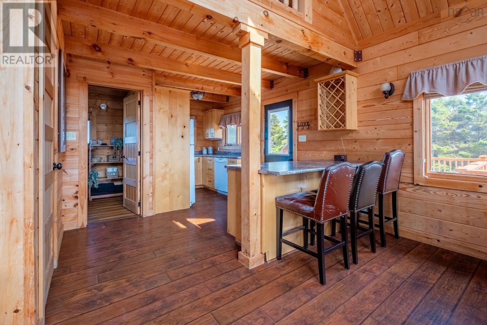 8 Simmons Island Property Photo 12