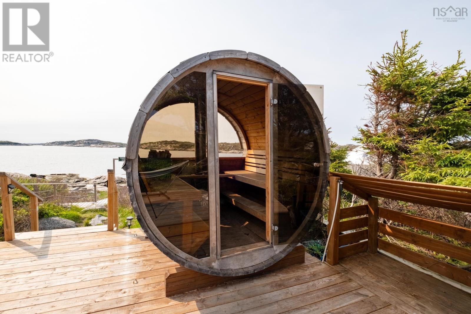 8 Simmons Island Property Photo 34