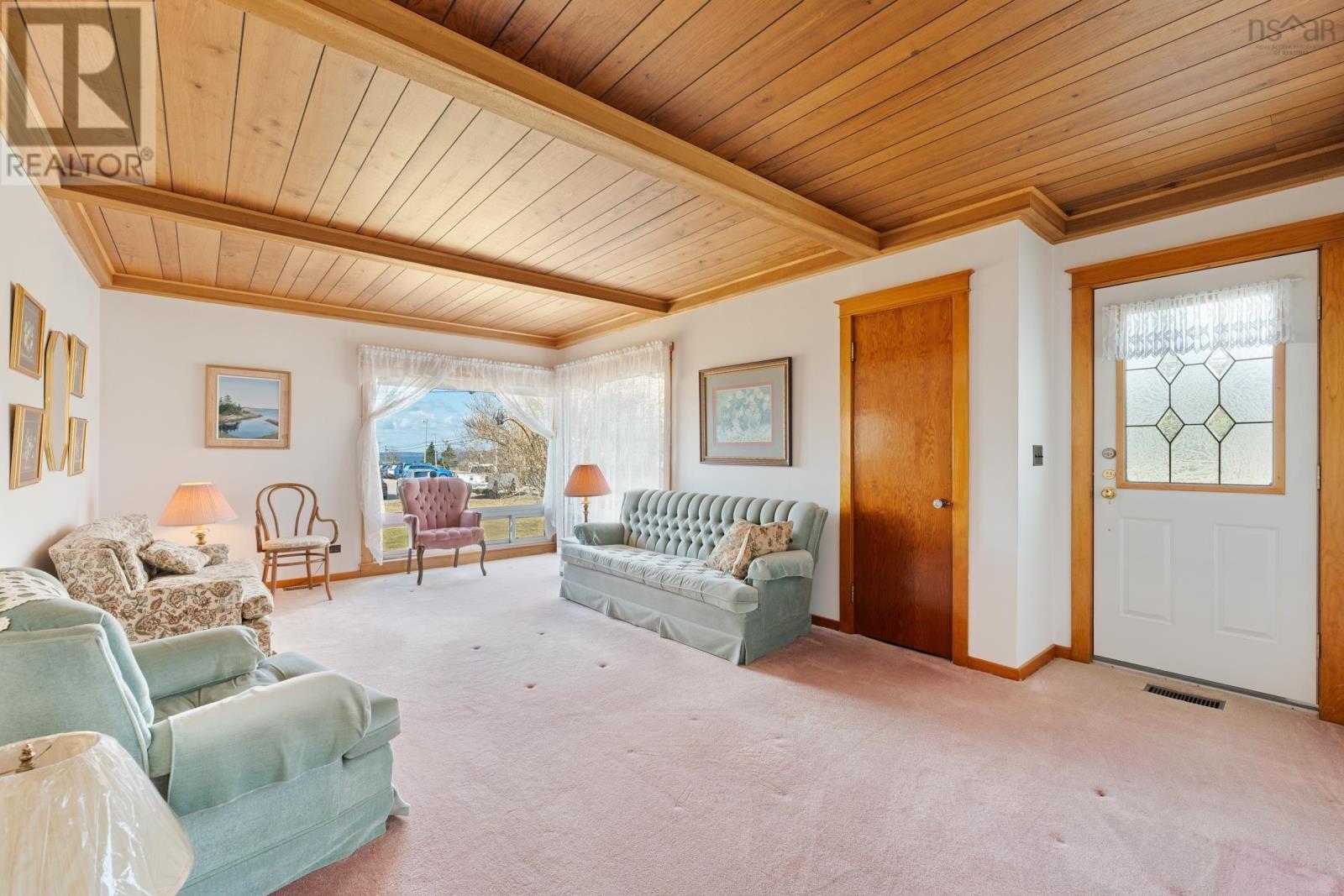 3654 Highway 1 Property Photo 19