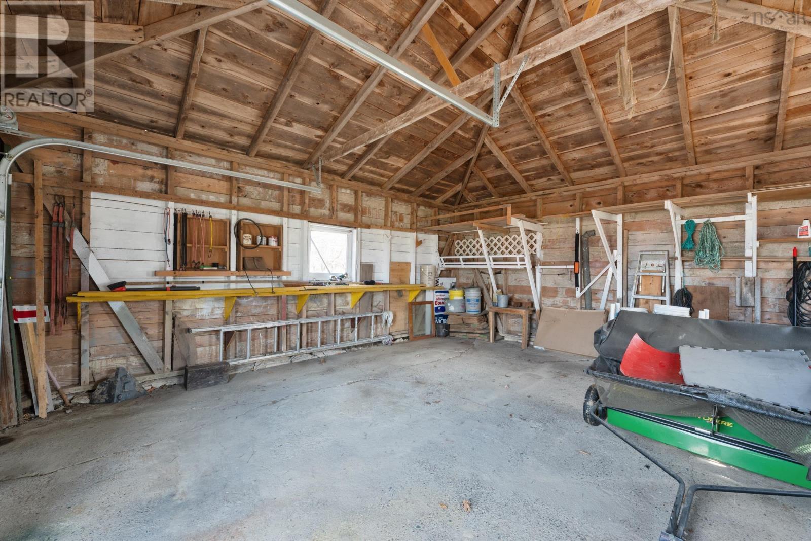 3654 Highway 1 Property Photo 32