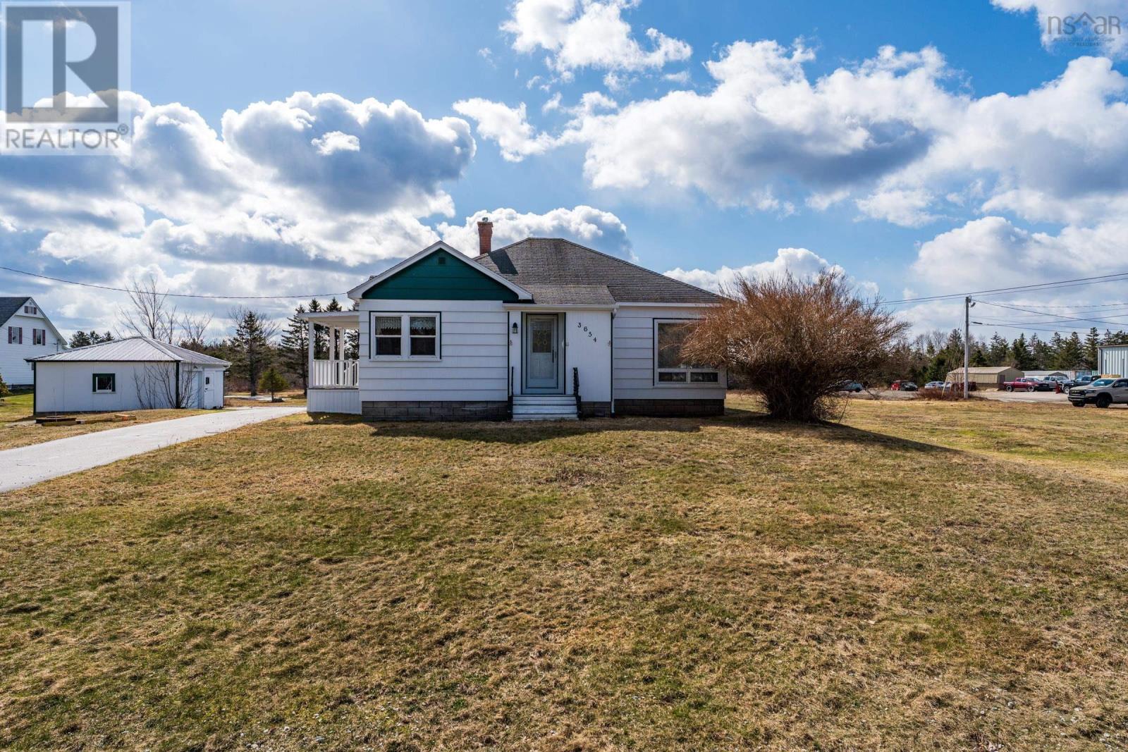 3654 Highway 1 Property Photo 35
