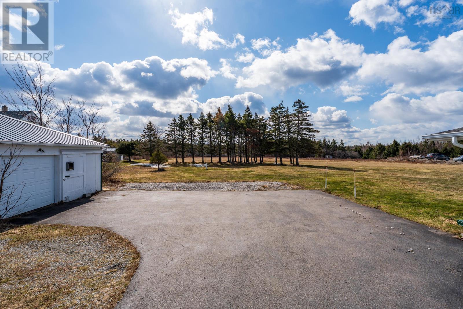 3654 Highway 1 Property Photo 40