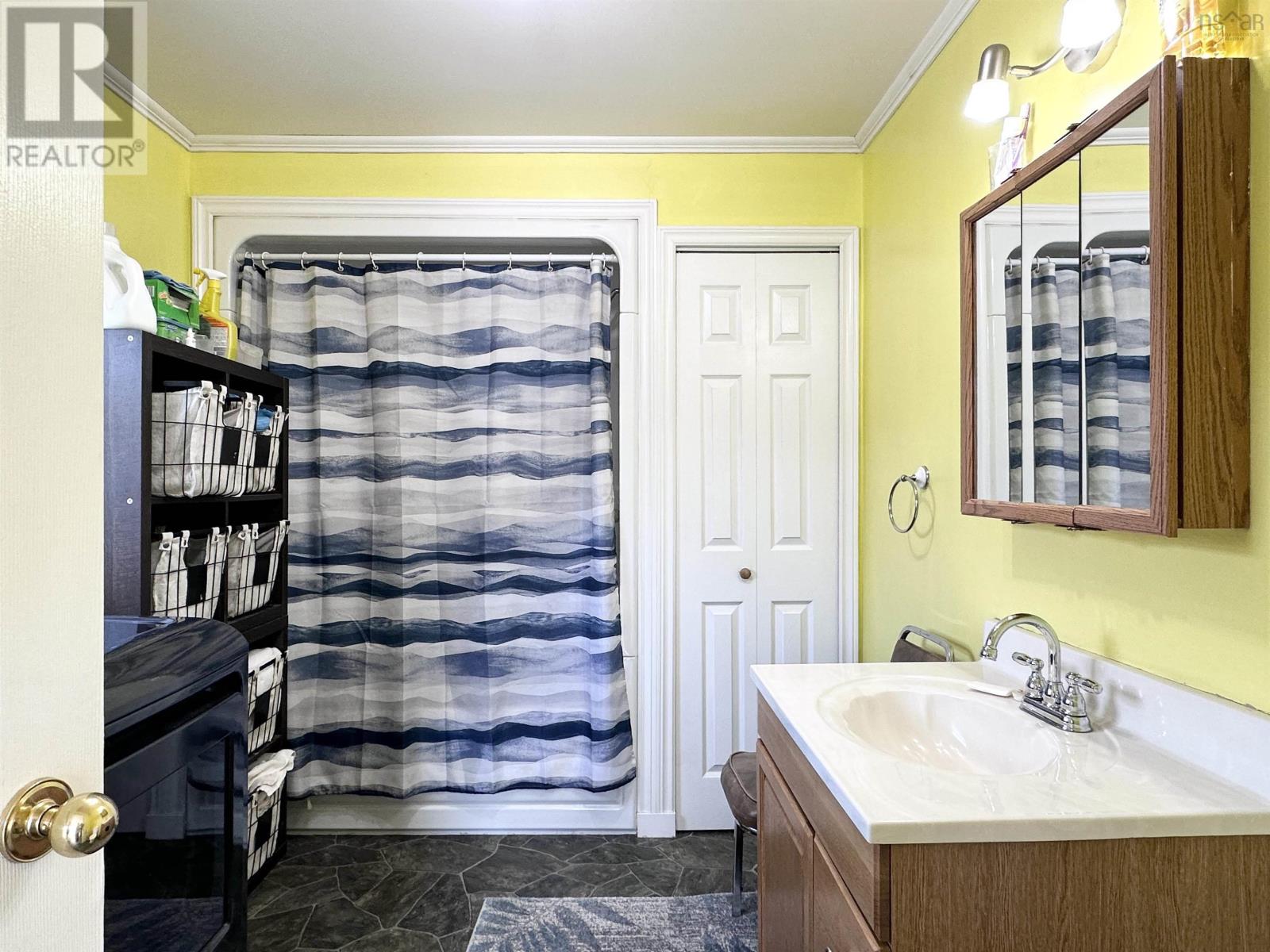 385 Brighton Road Property Photo 24