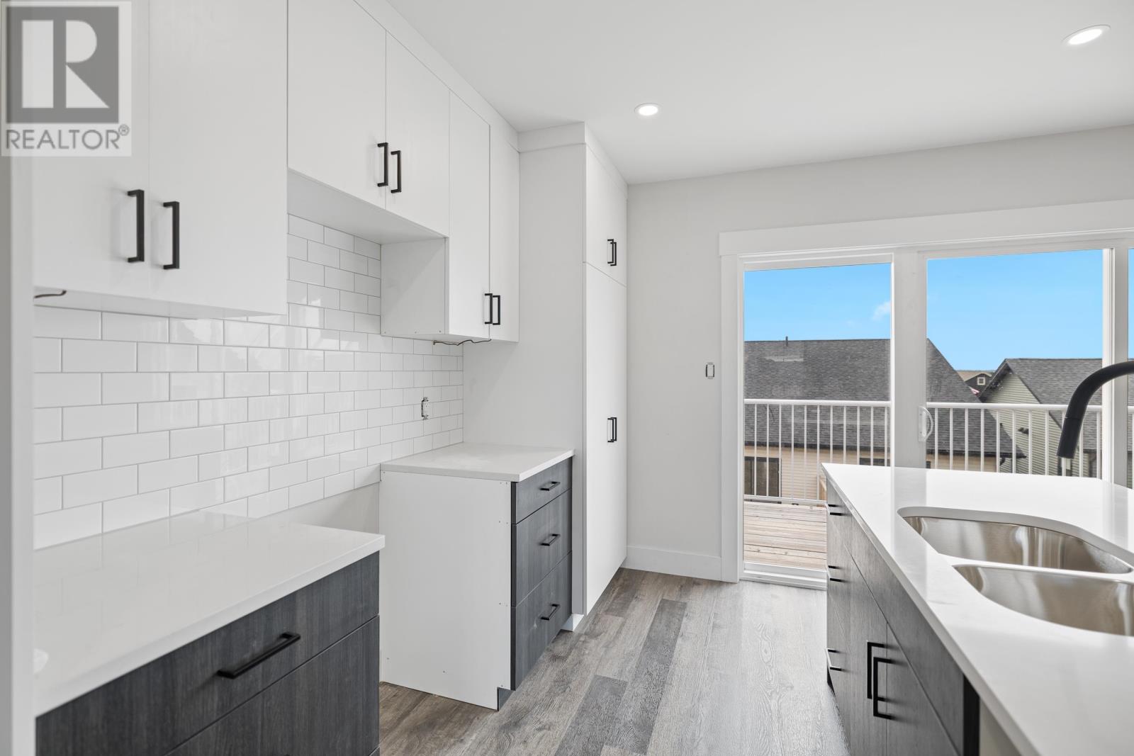 56 Alice Avenue Property Photo 10