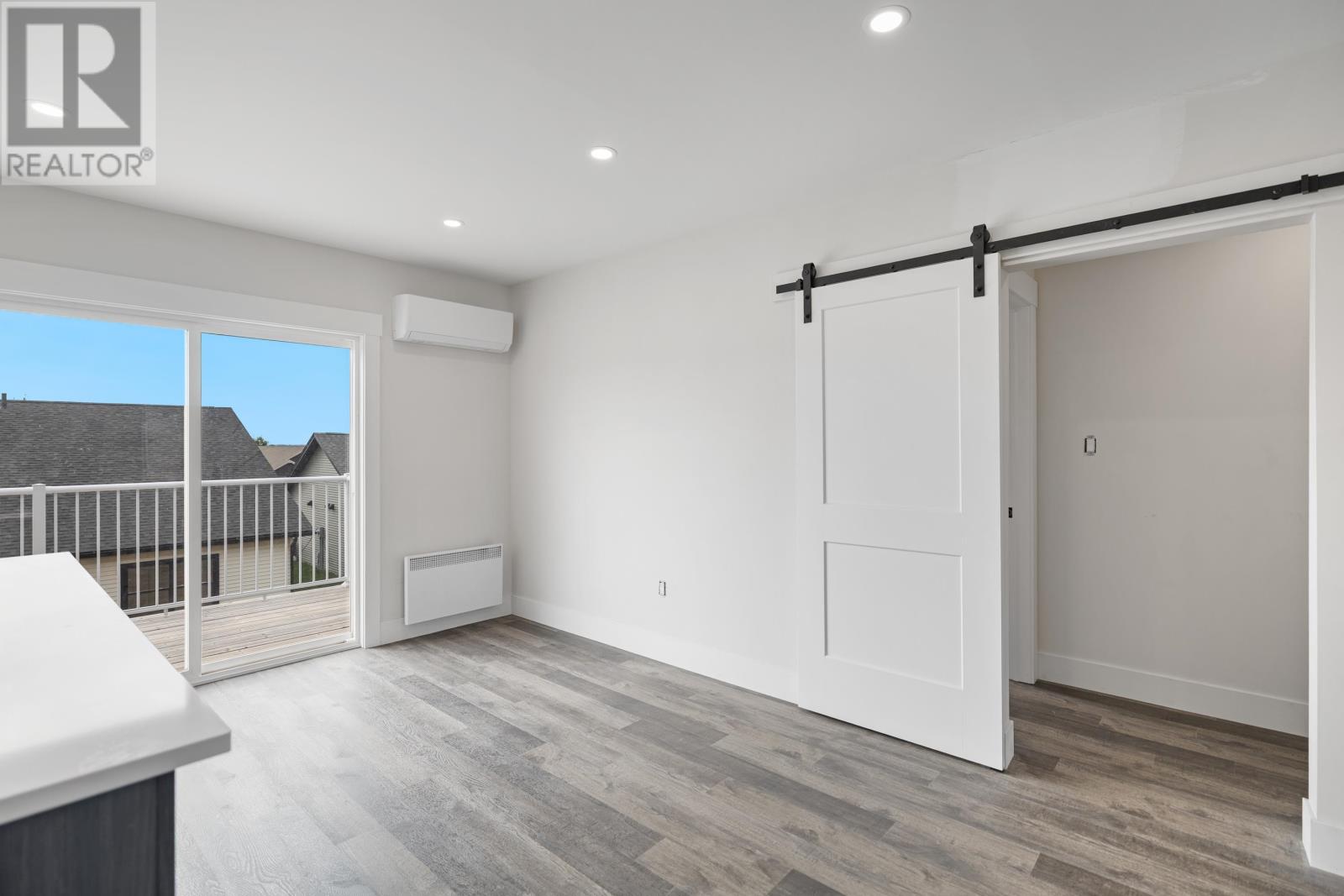 56 Alice Avenue Property Photo 12