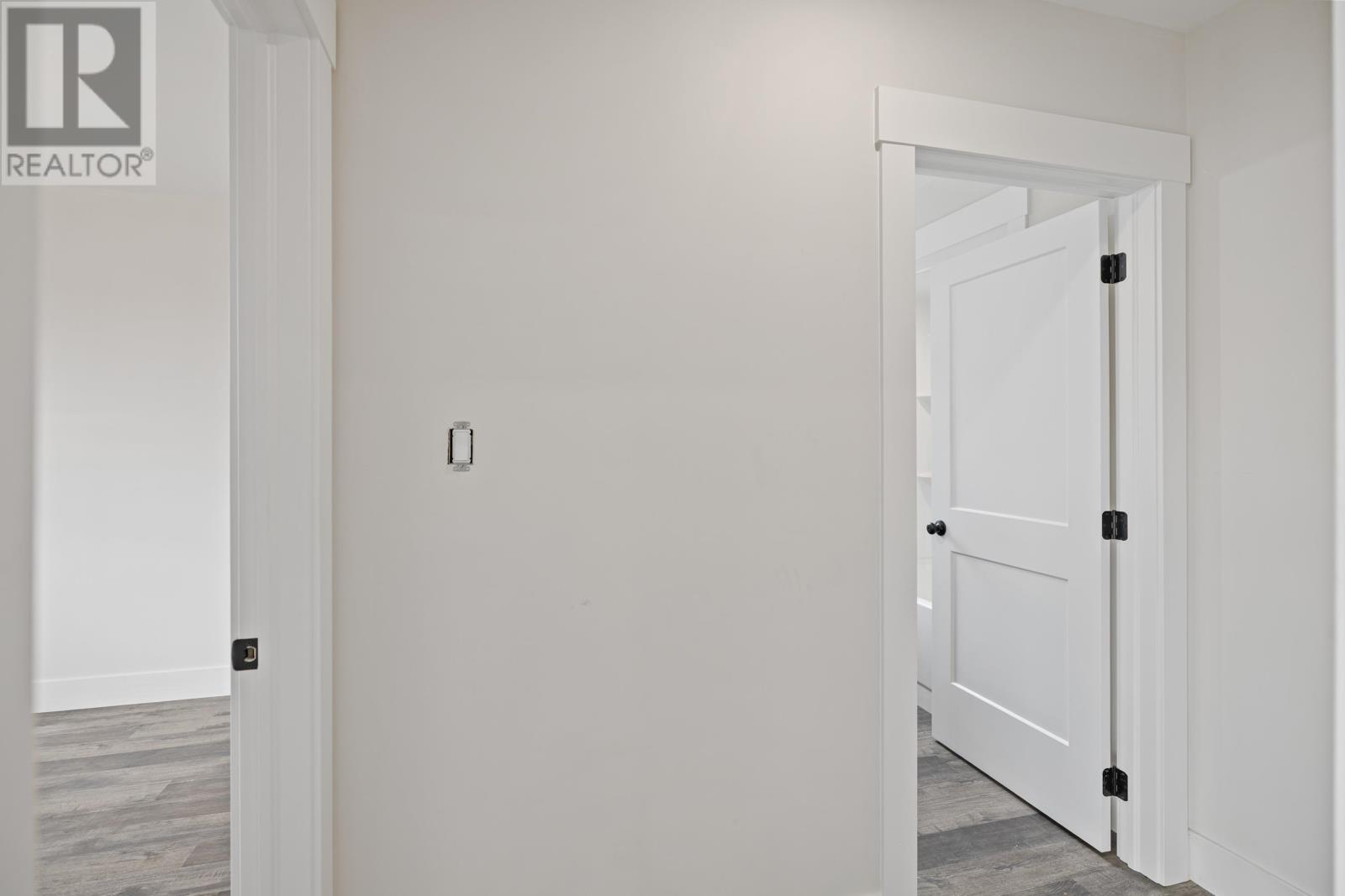 56 Alice Avenue Property Photo 13