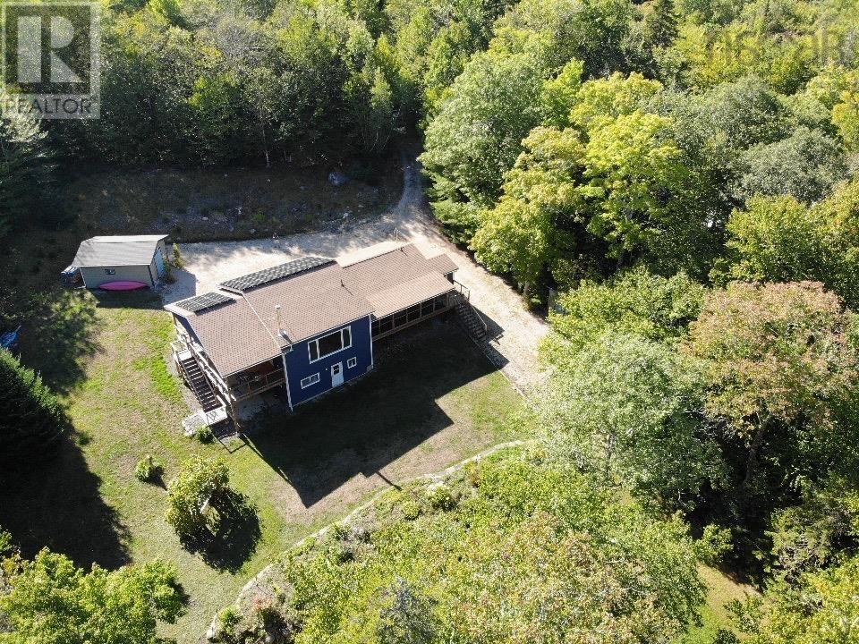 590 Gilberts Lane Property Photo 4