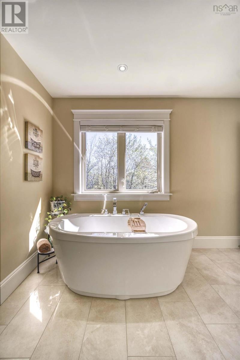 129 William Borrett Terrace Property Photo 25