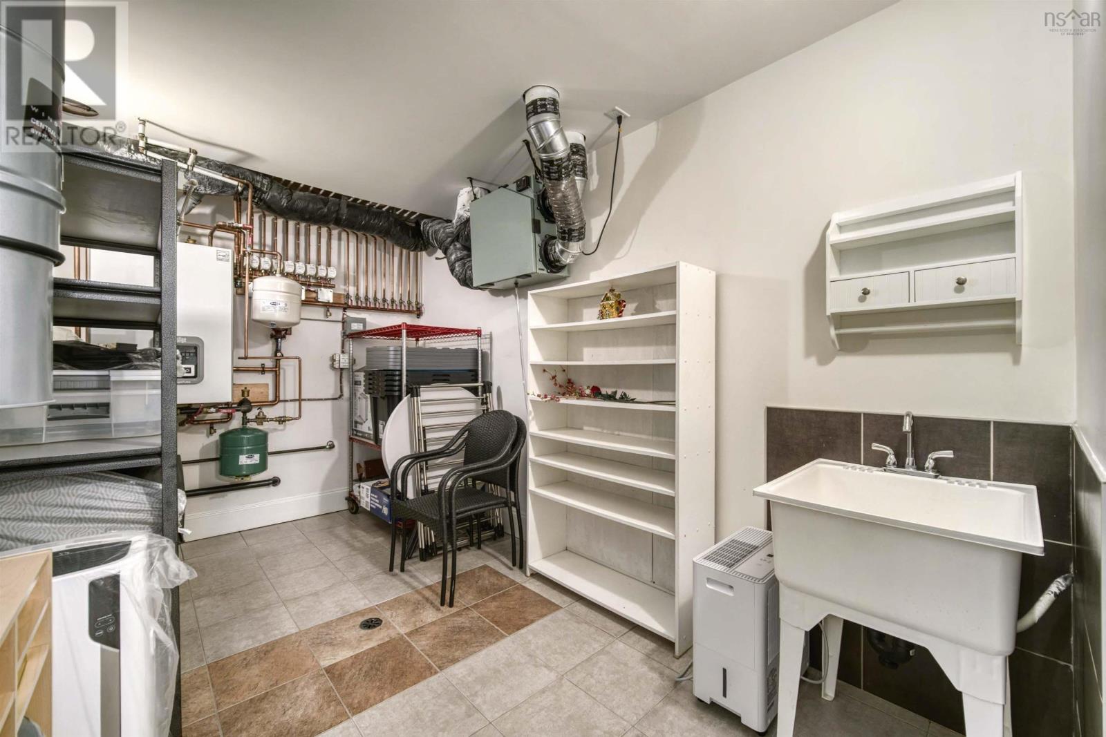 129 William Borrett Terrace Property Photo 43