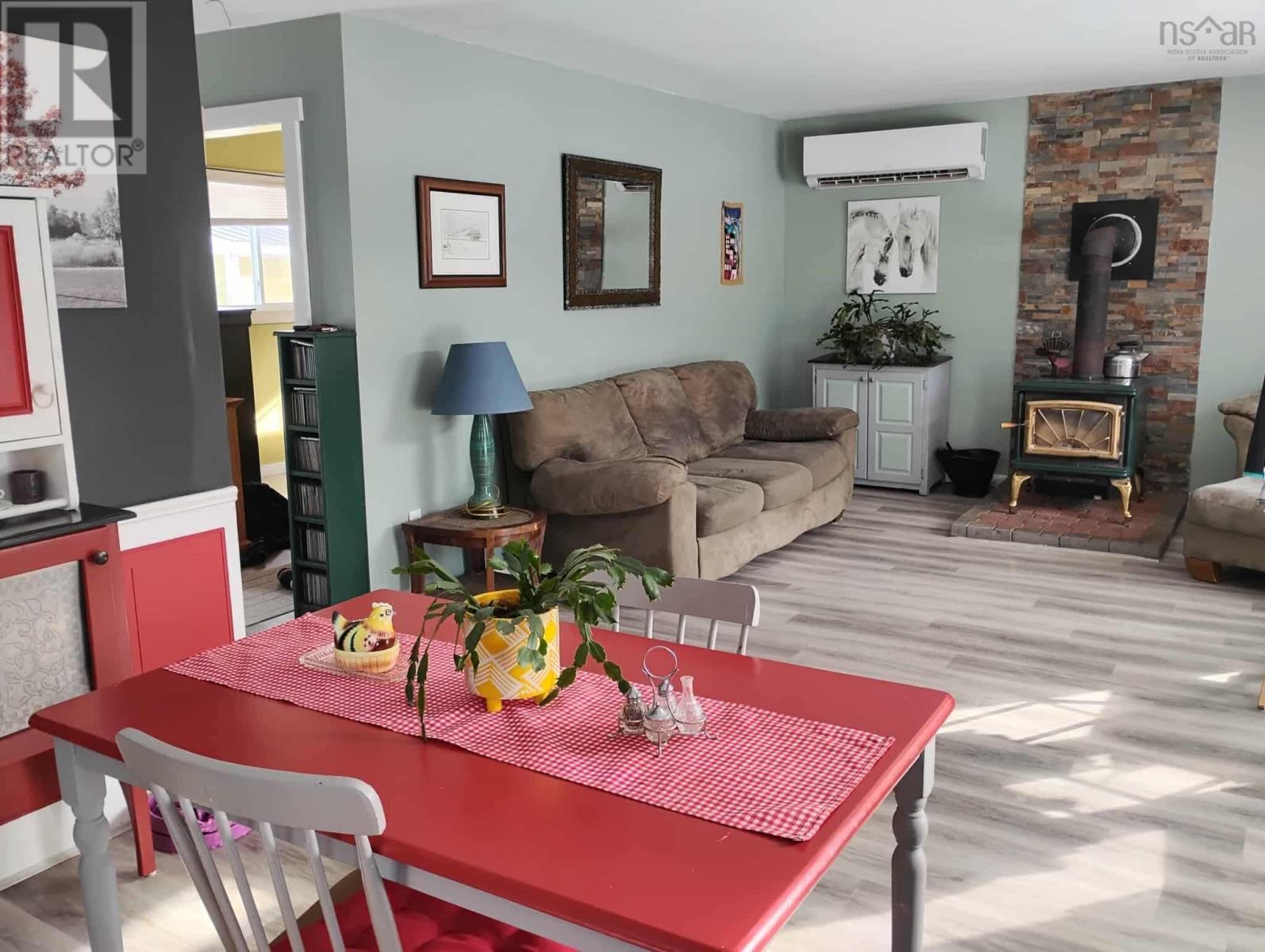 1308 Cape D'or Road Property Photo 8