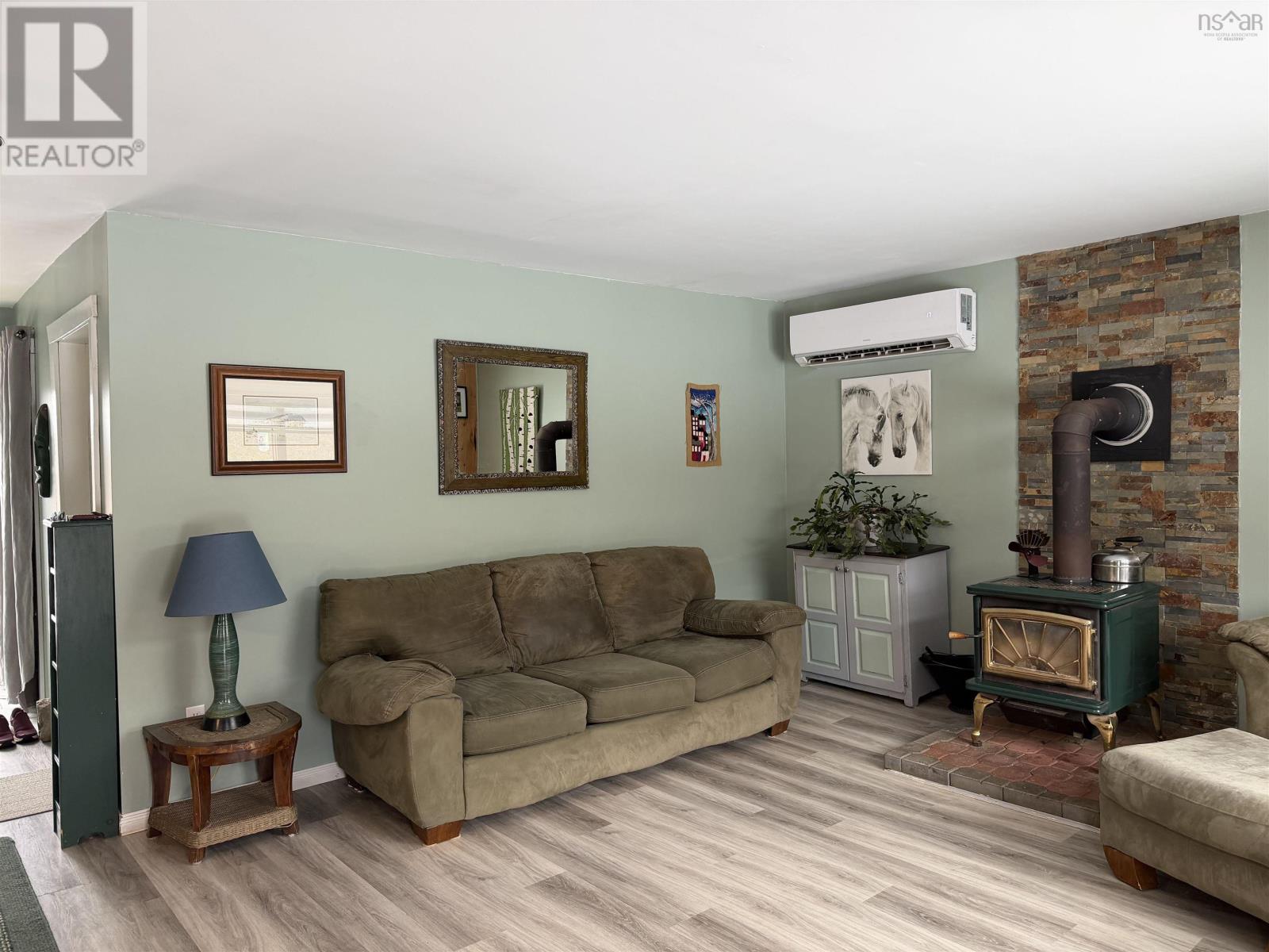 1308 Cape D'or Road Property Photo 10