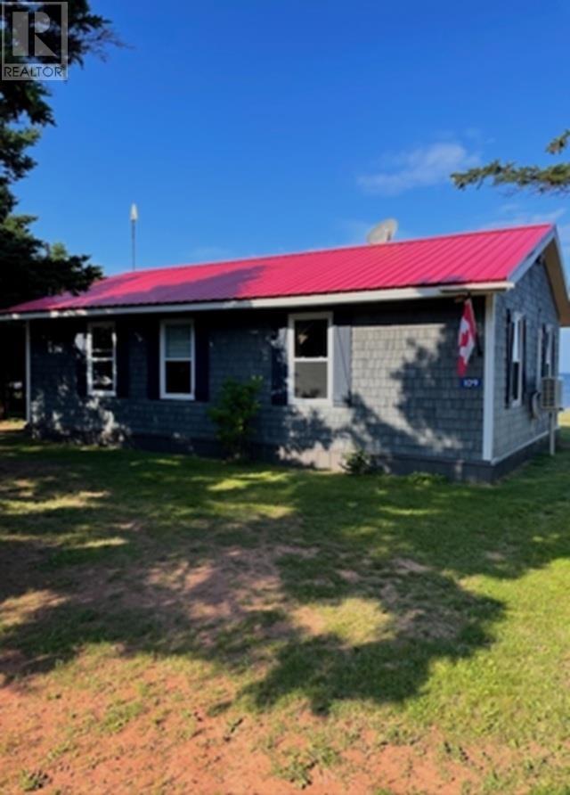 109 Ocean View Crescent Property Photo 44