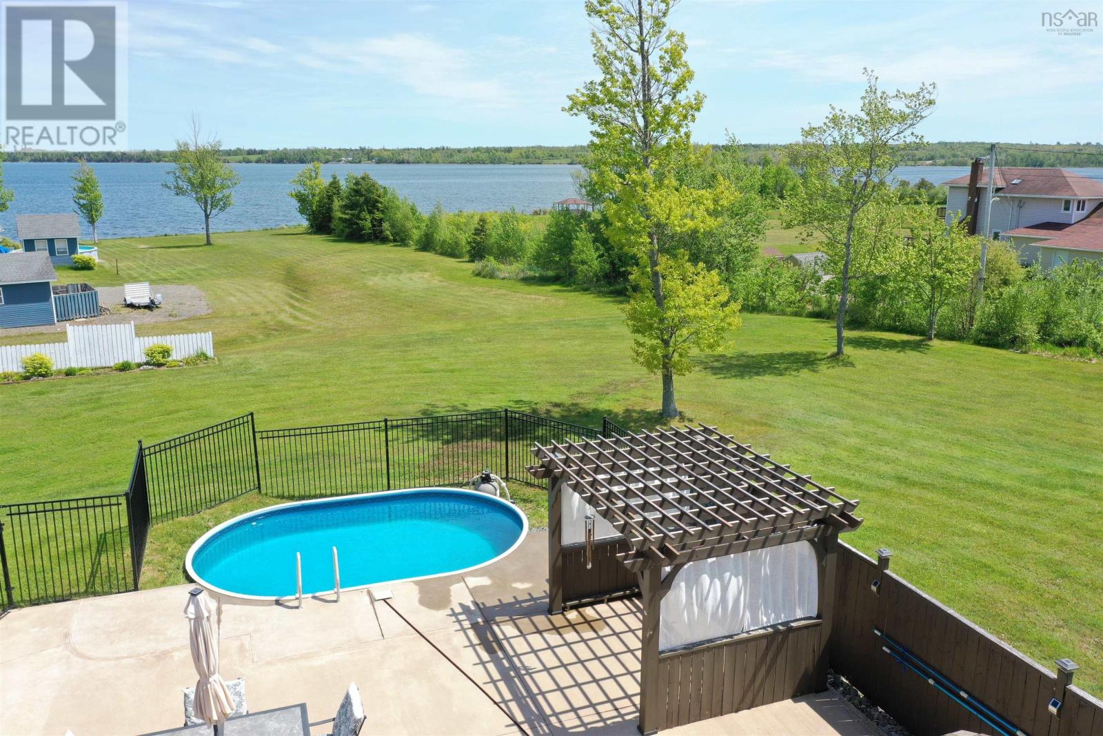 2162 Highway 376 Property Photo 5
