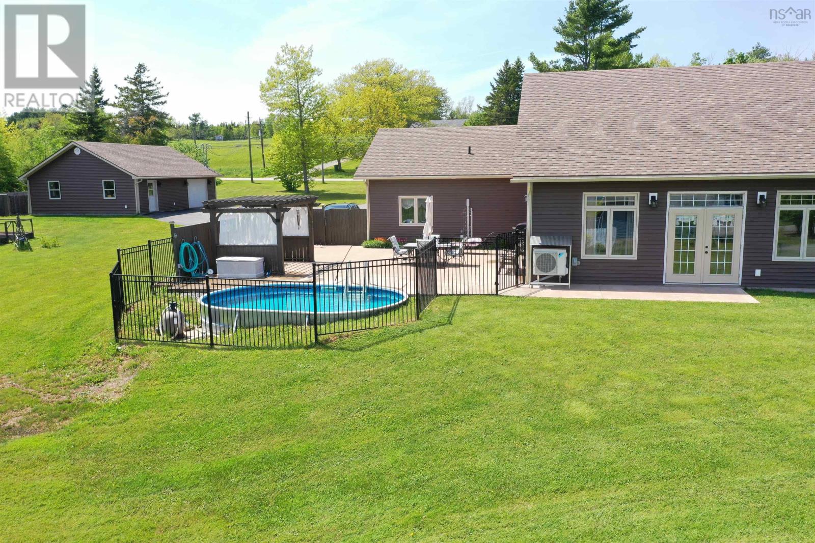 2162 Highway 376 Property Photo 6