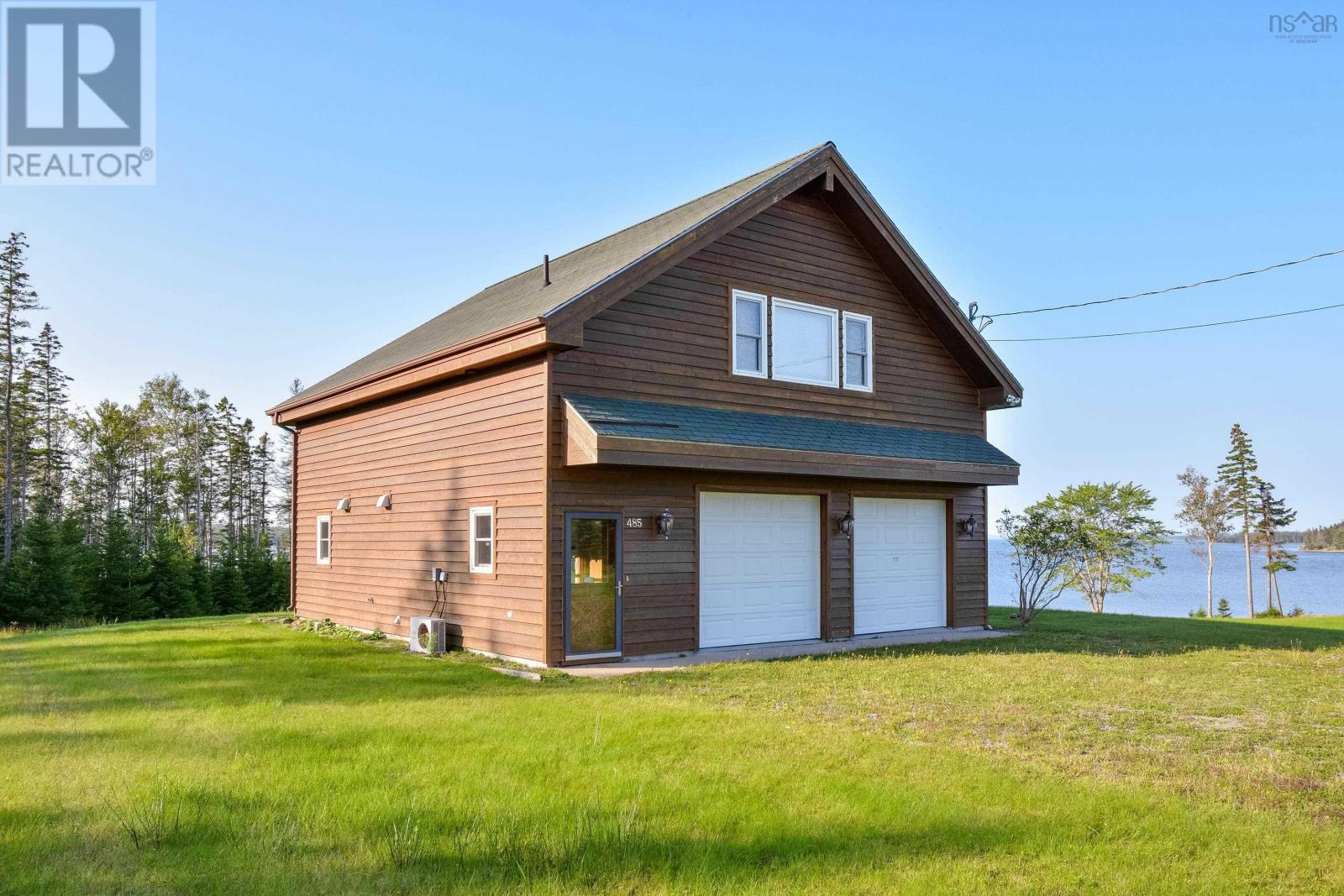 485&489 Maple Drive Property Photo 34