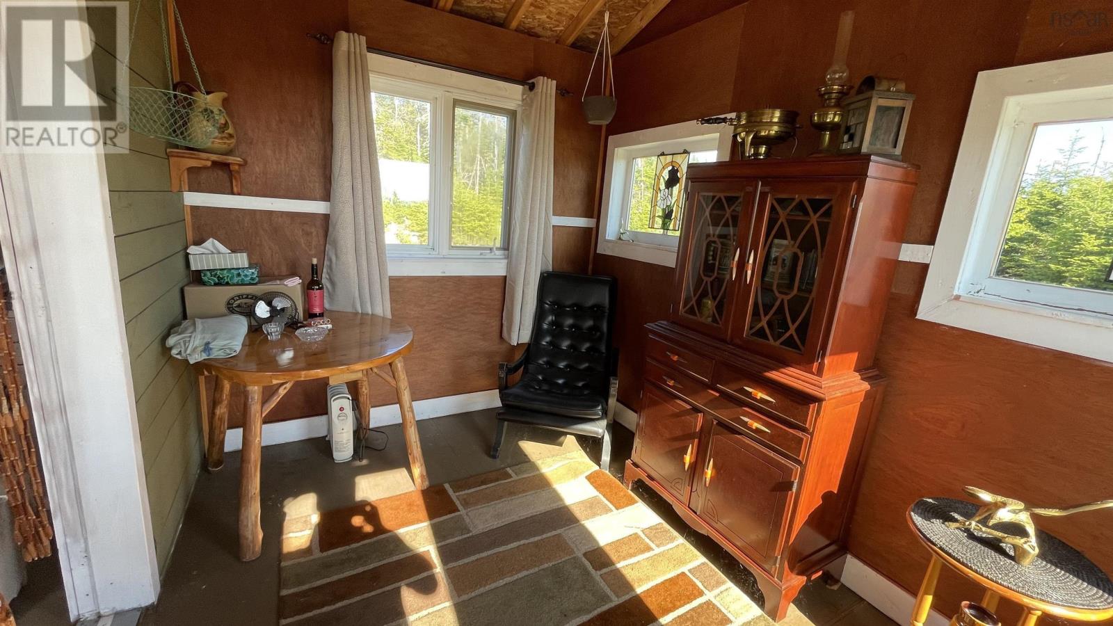 3139 Ostrea Lake Road Property Photo 15