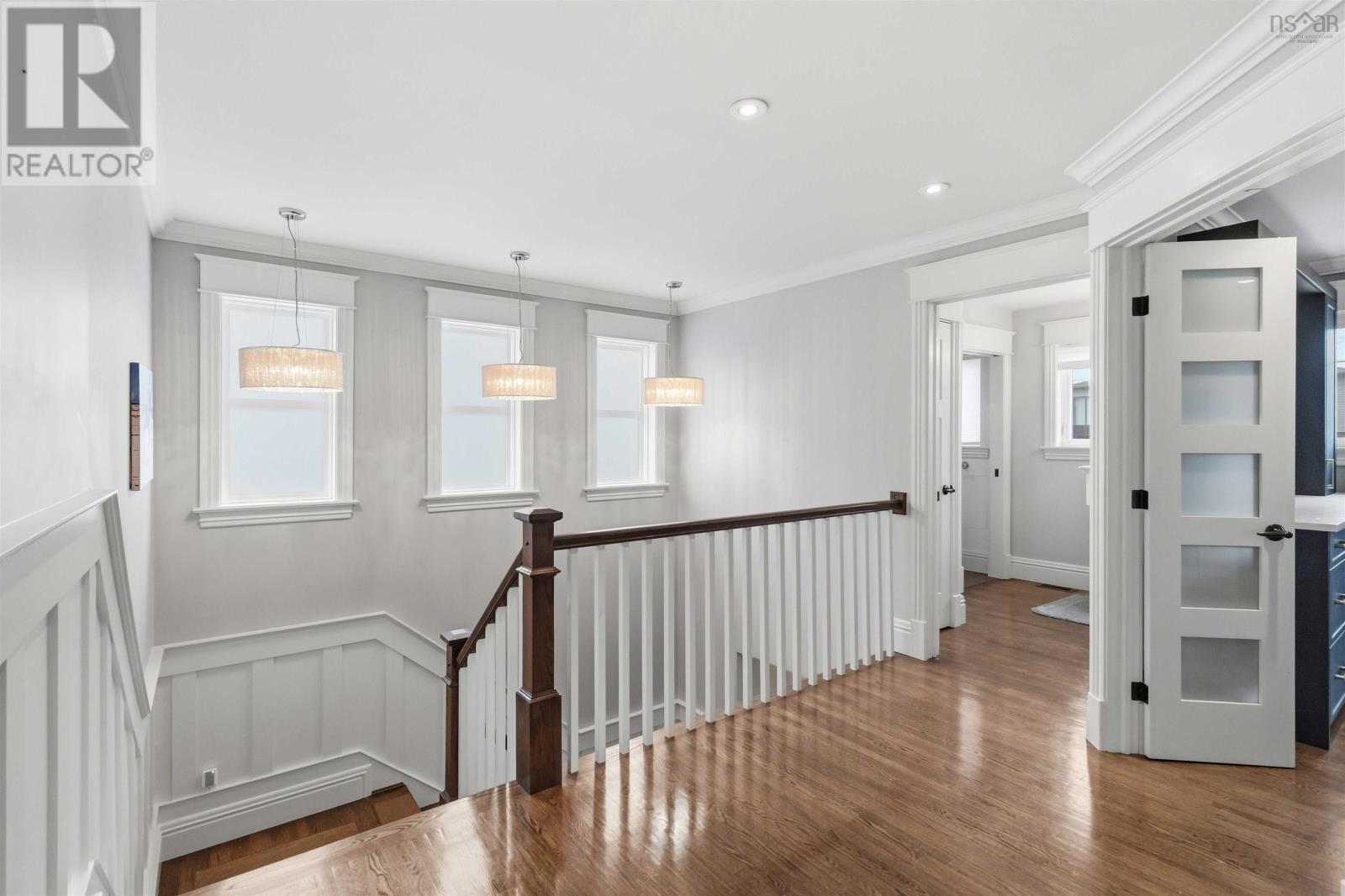 60 Amesbury Gate Property Photo 15