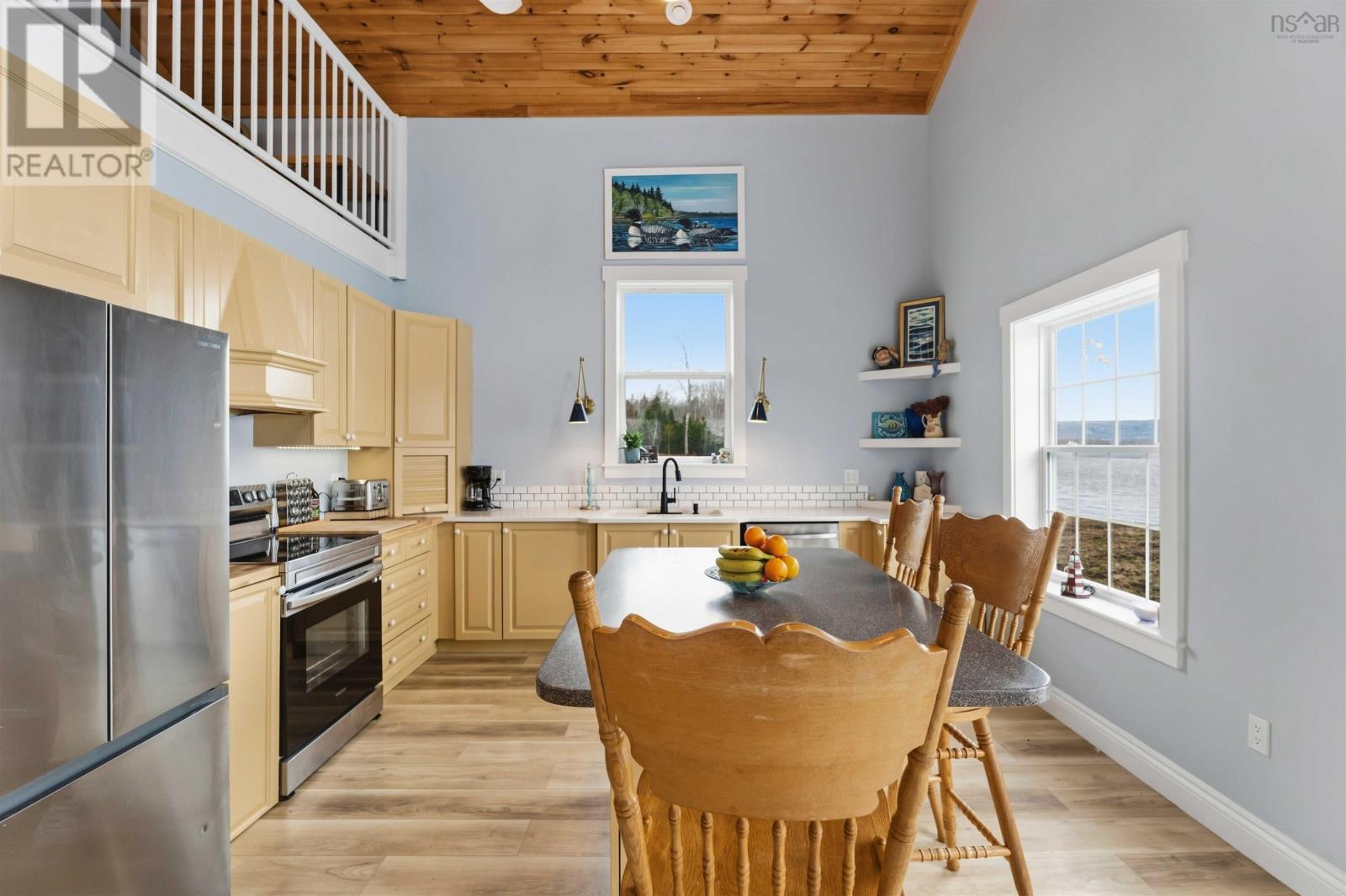 6 Massachusetts Road Property Photo 20