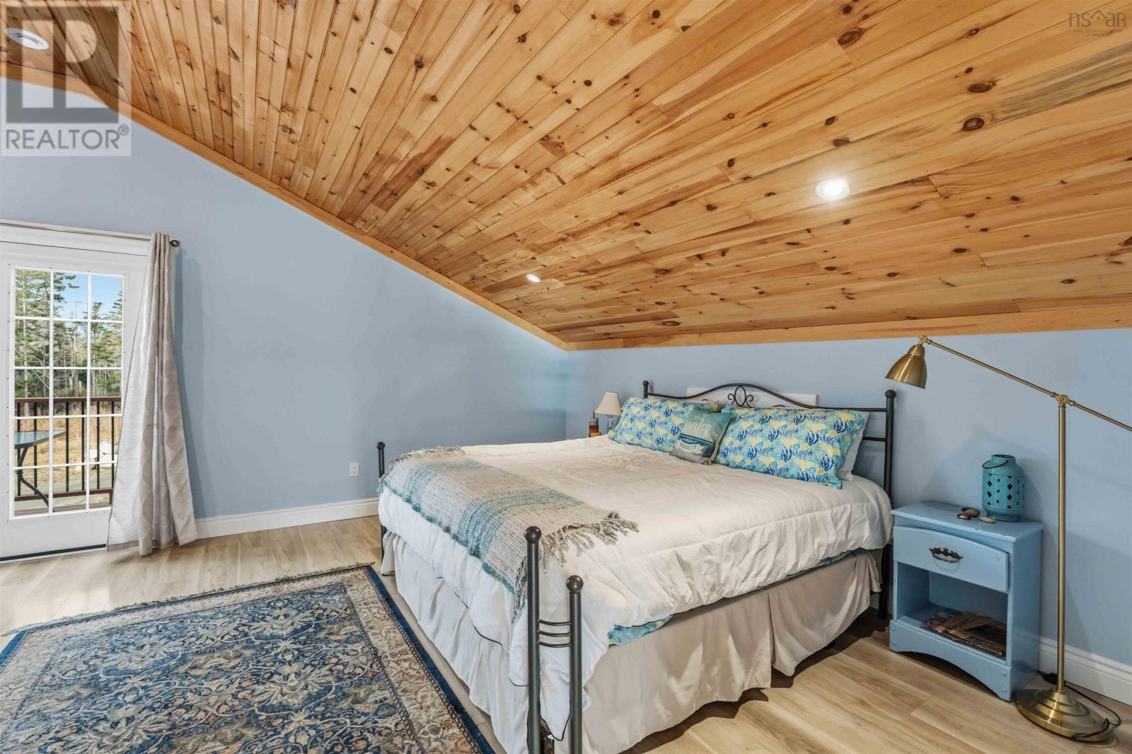 6 Massachusetts Road Property Photo 34