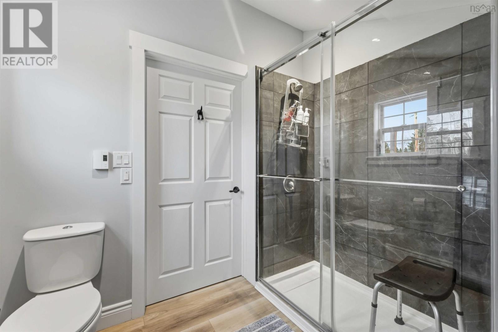 6 Massachusetts Road Property Photo 37