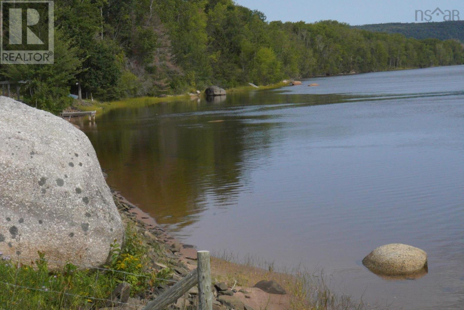 6 Massachusetts Road Property Photo 50