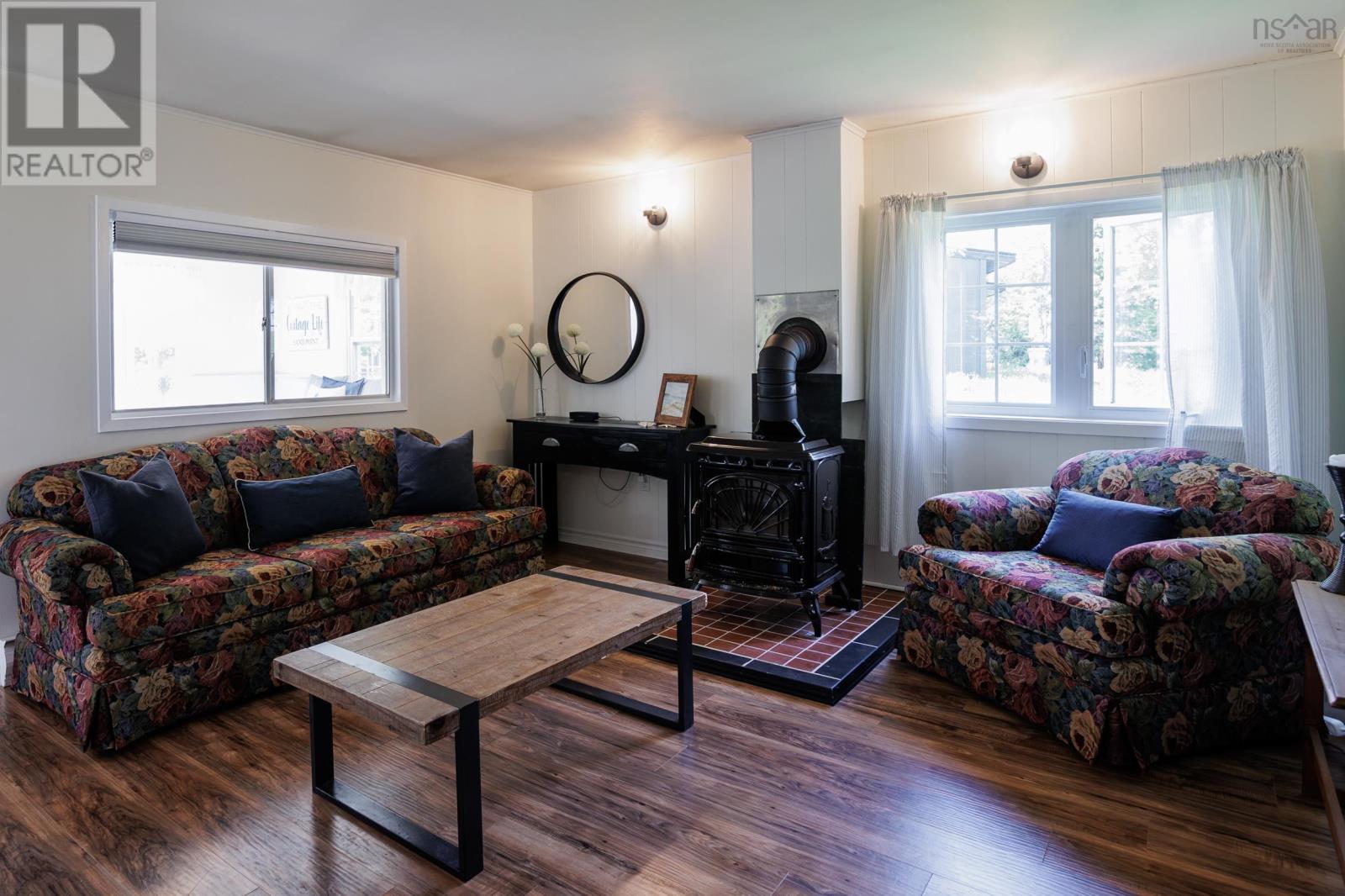 195 Reids Cove Road Property Photo 10