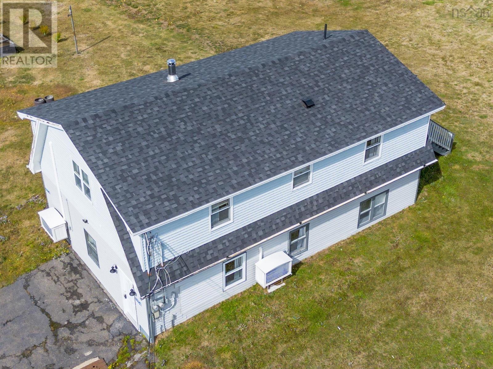7072 340 Highway Property Photo 3