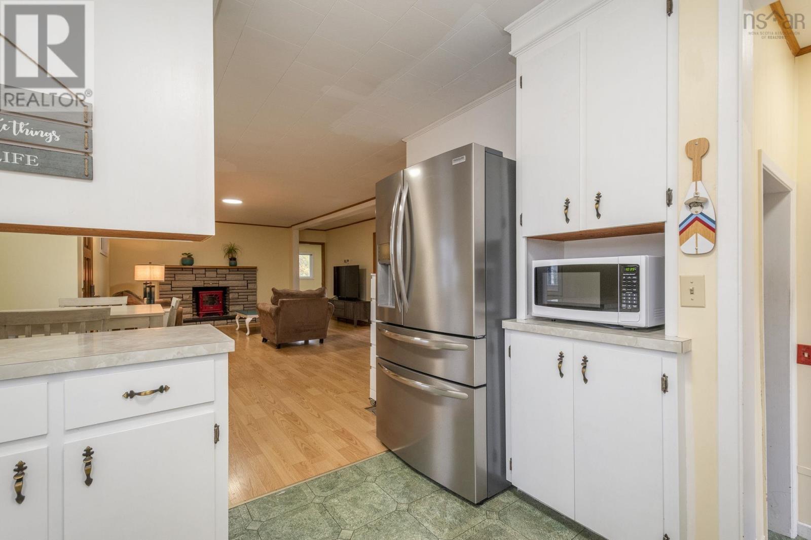 7072 340 Highway Property Photo 5