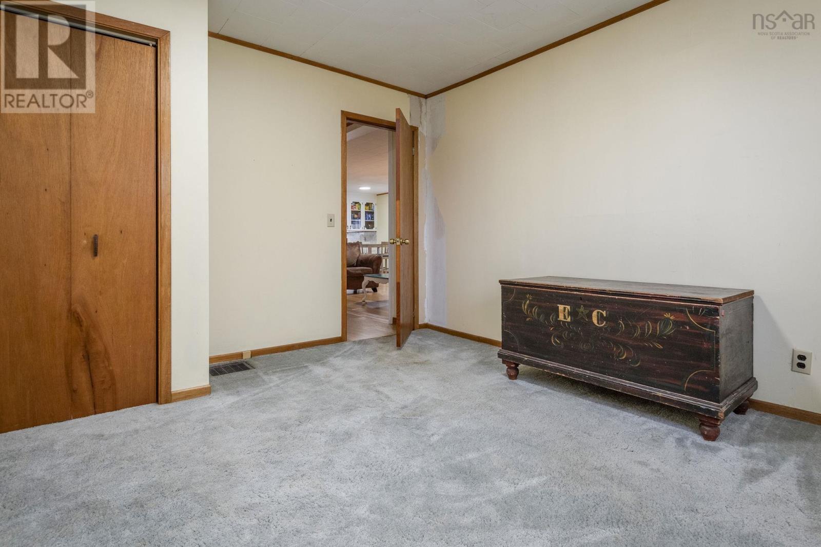 7072 340 Highway Property Photo 9