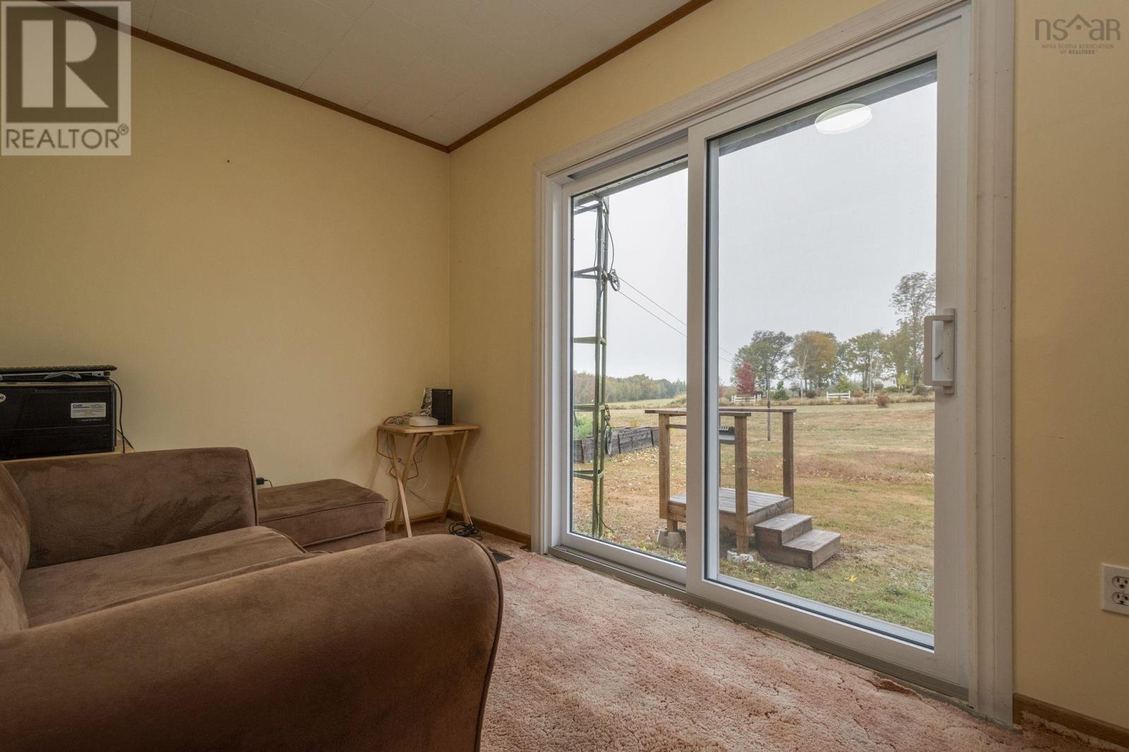 7072 340 Highway Property Photo 11