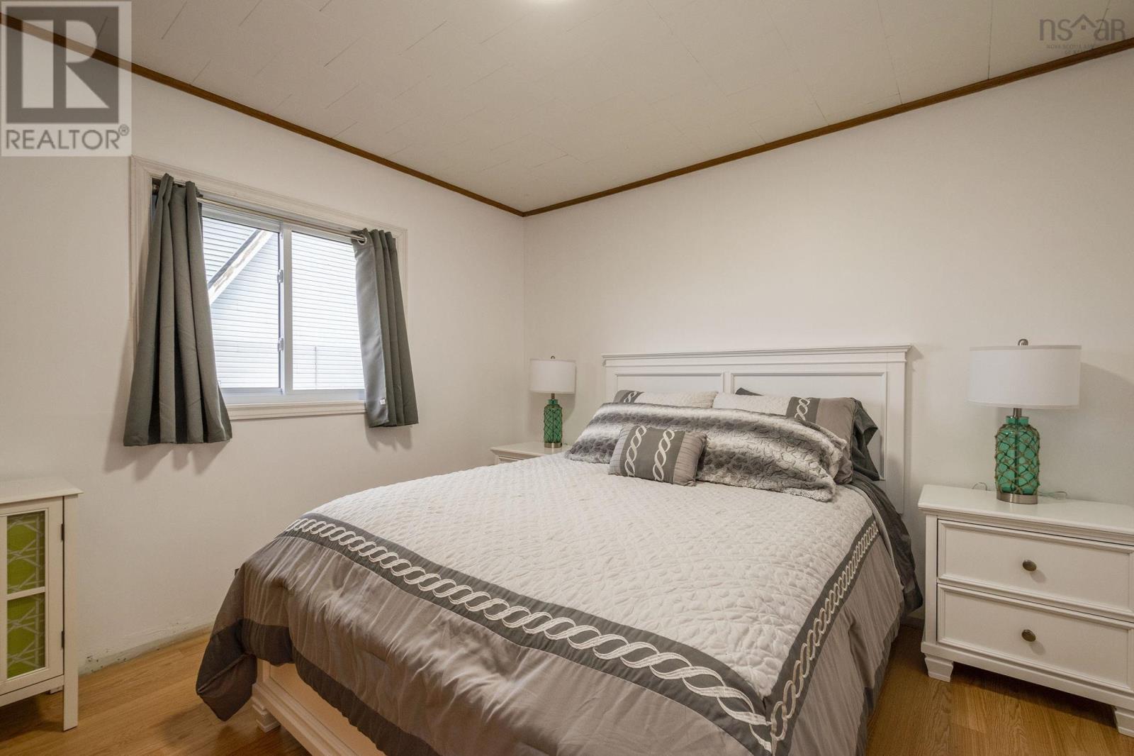7072 340 Highway Property Photo 14