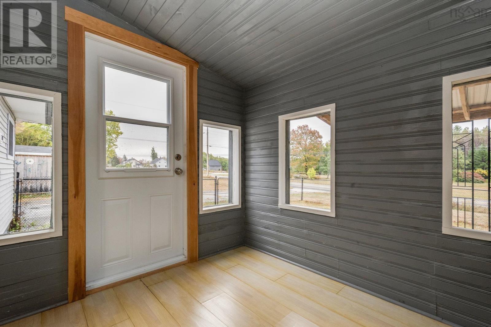 7072 340 Highway Property Photo 17