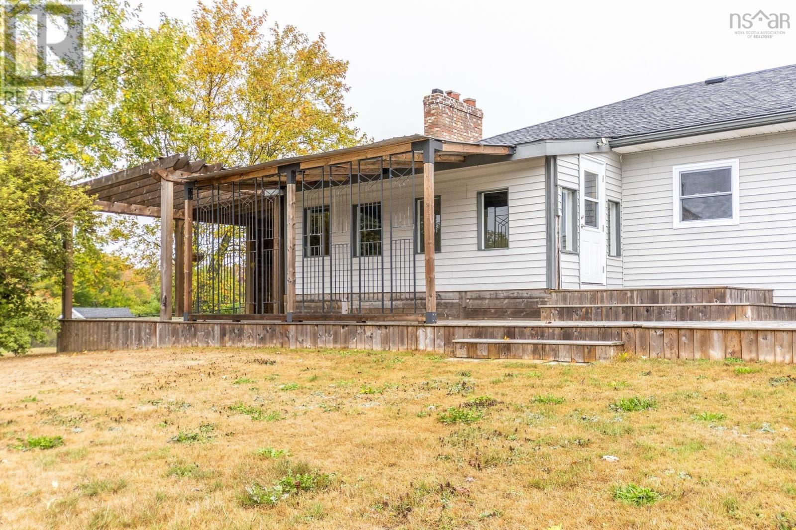 7072 340 Highway Property Photo 20