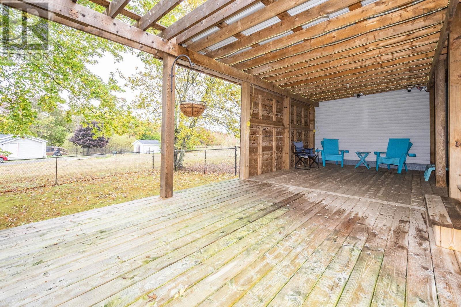 7072 340 Highway Property Photo 22