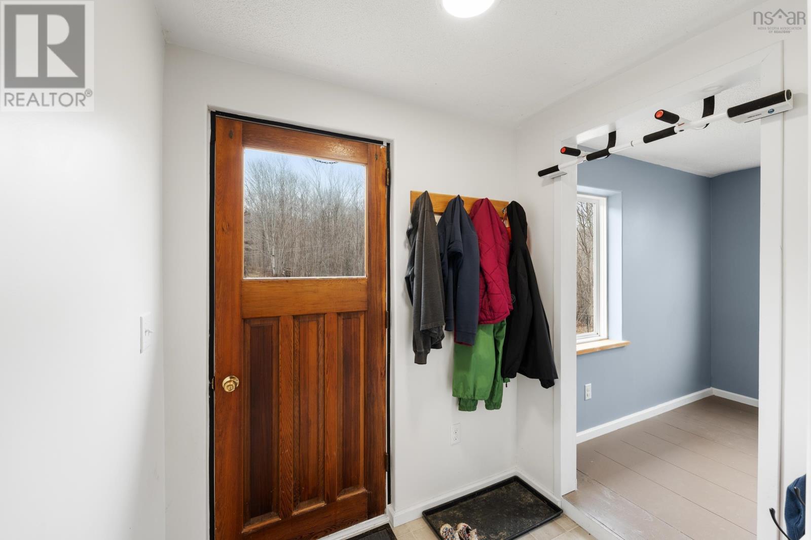 550 River Road Property Photo 17