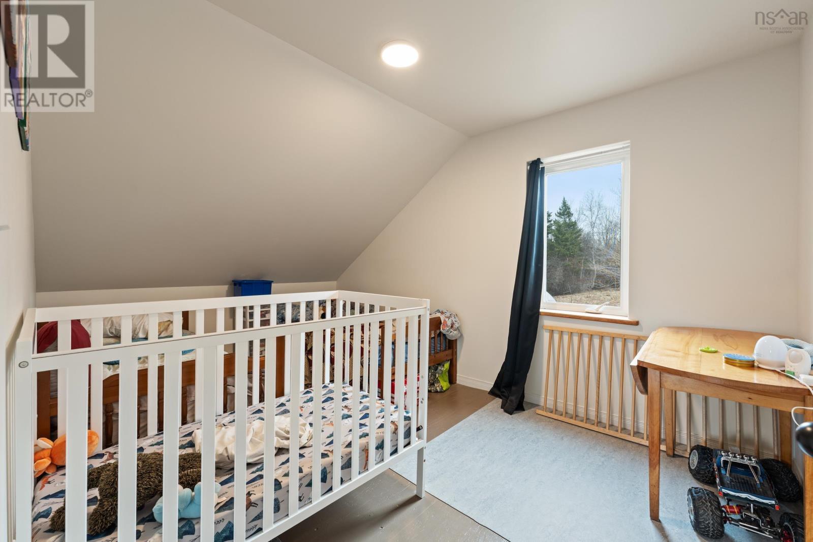550 River Road Property Photo 31