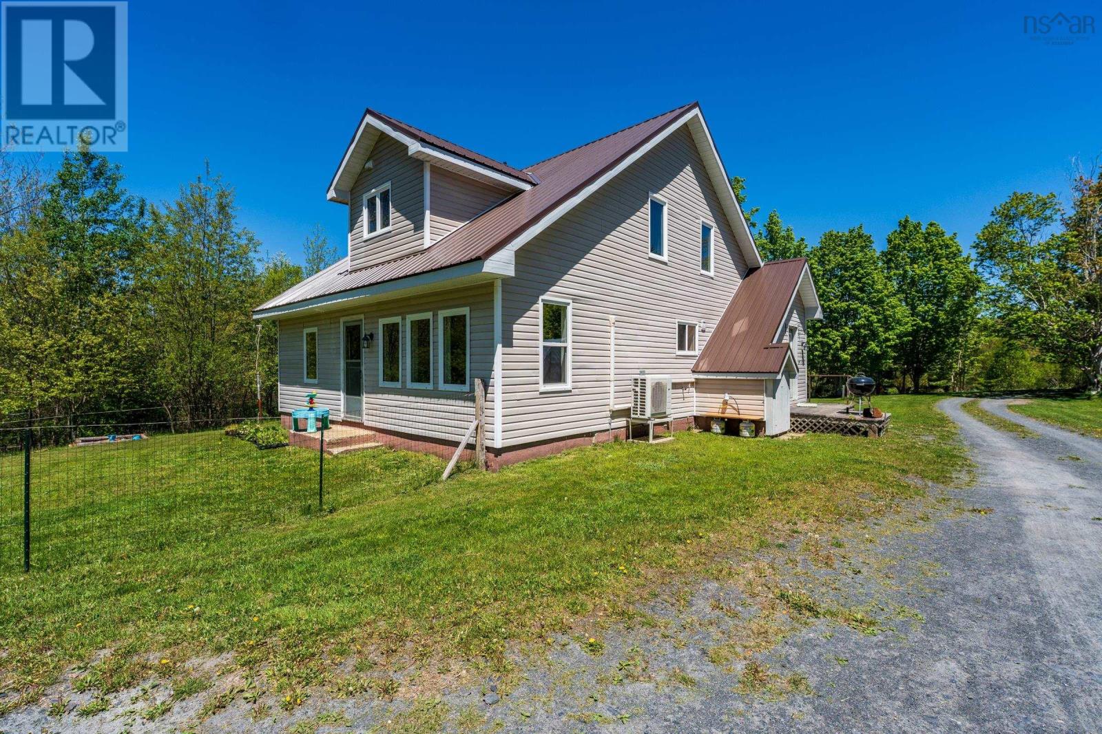 550 River Road Property Photo 49