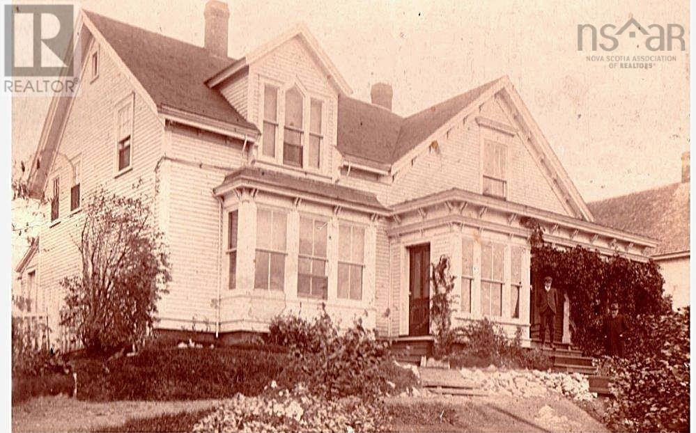 30 Lovers Lane Property Photo 8