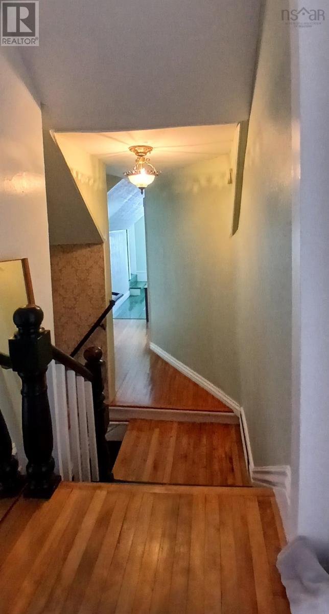 30 Lovers Lane Property Photo 33