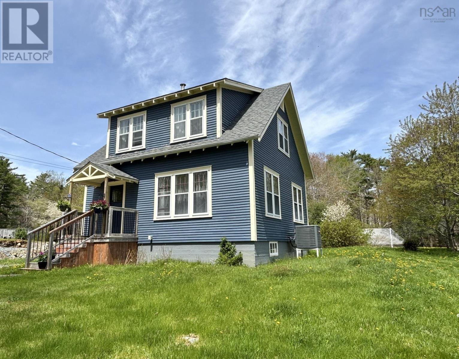 32 Old Falls Road Property Photo 1