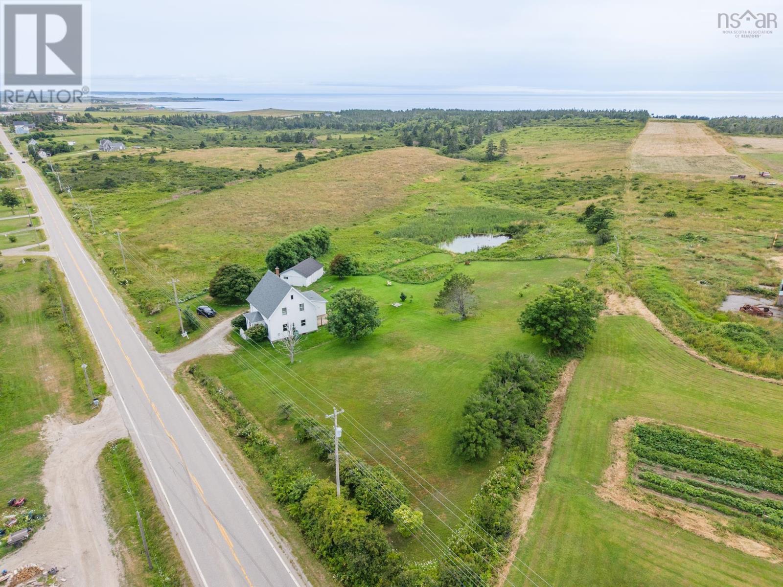 5347 Highway 1 Property Photo 7