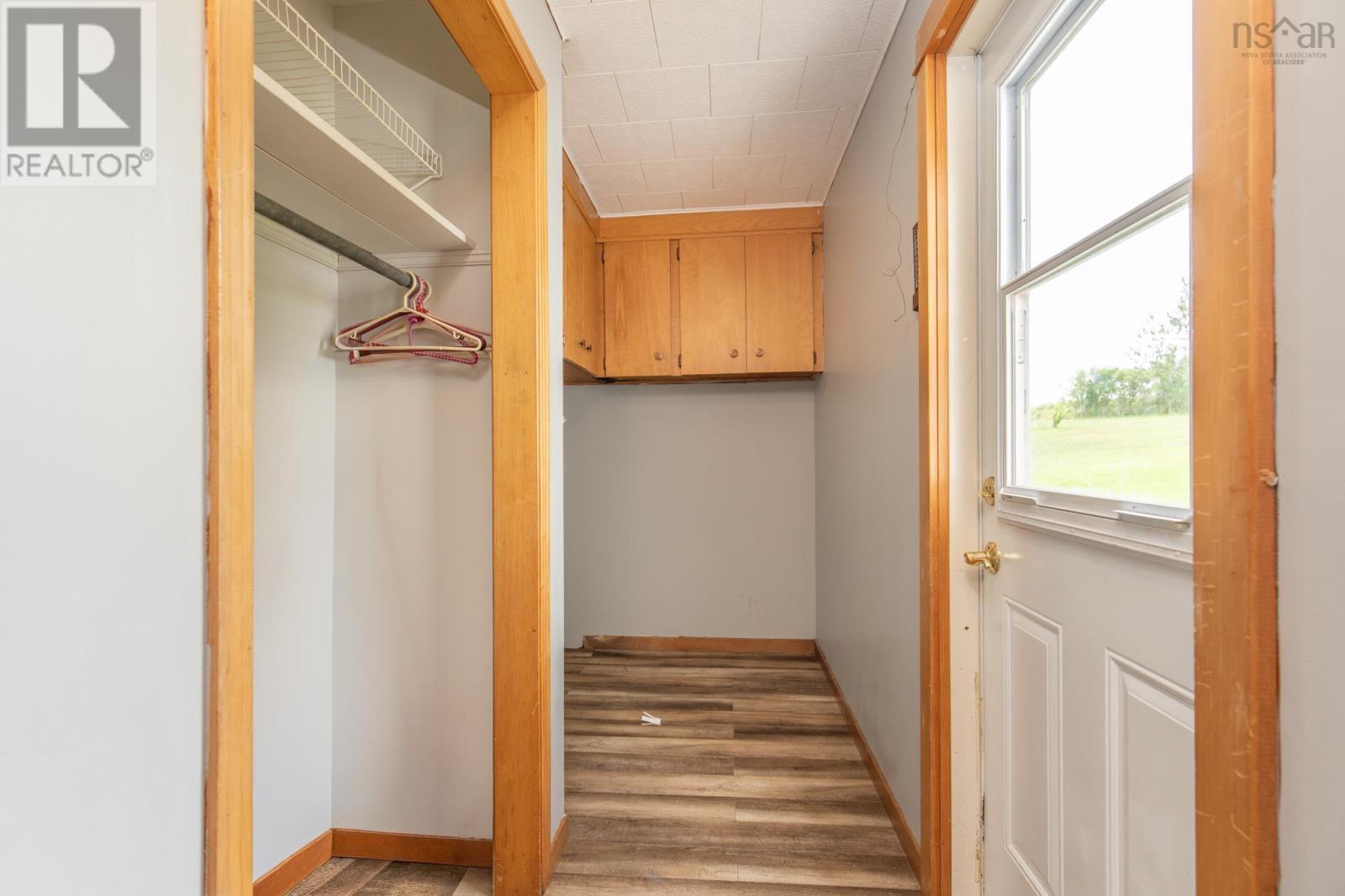 5347 Highway 1 Property Photo 14