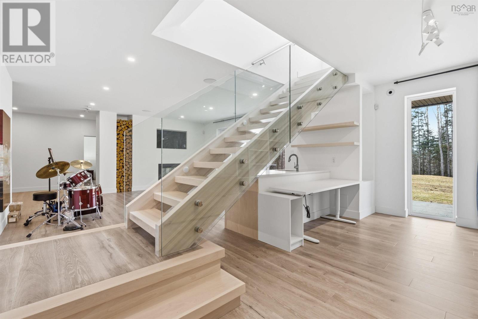 11 Argyle Close Property Photo 37