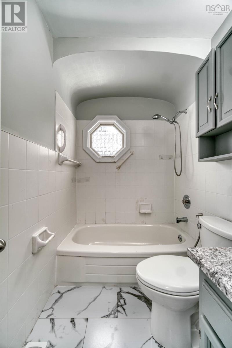 3306 Ashburn Avenue Property Photo 10