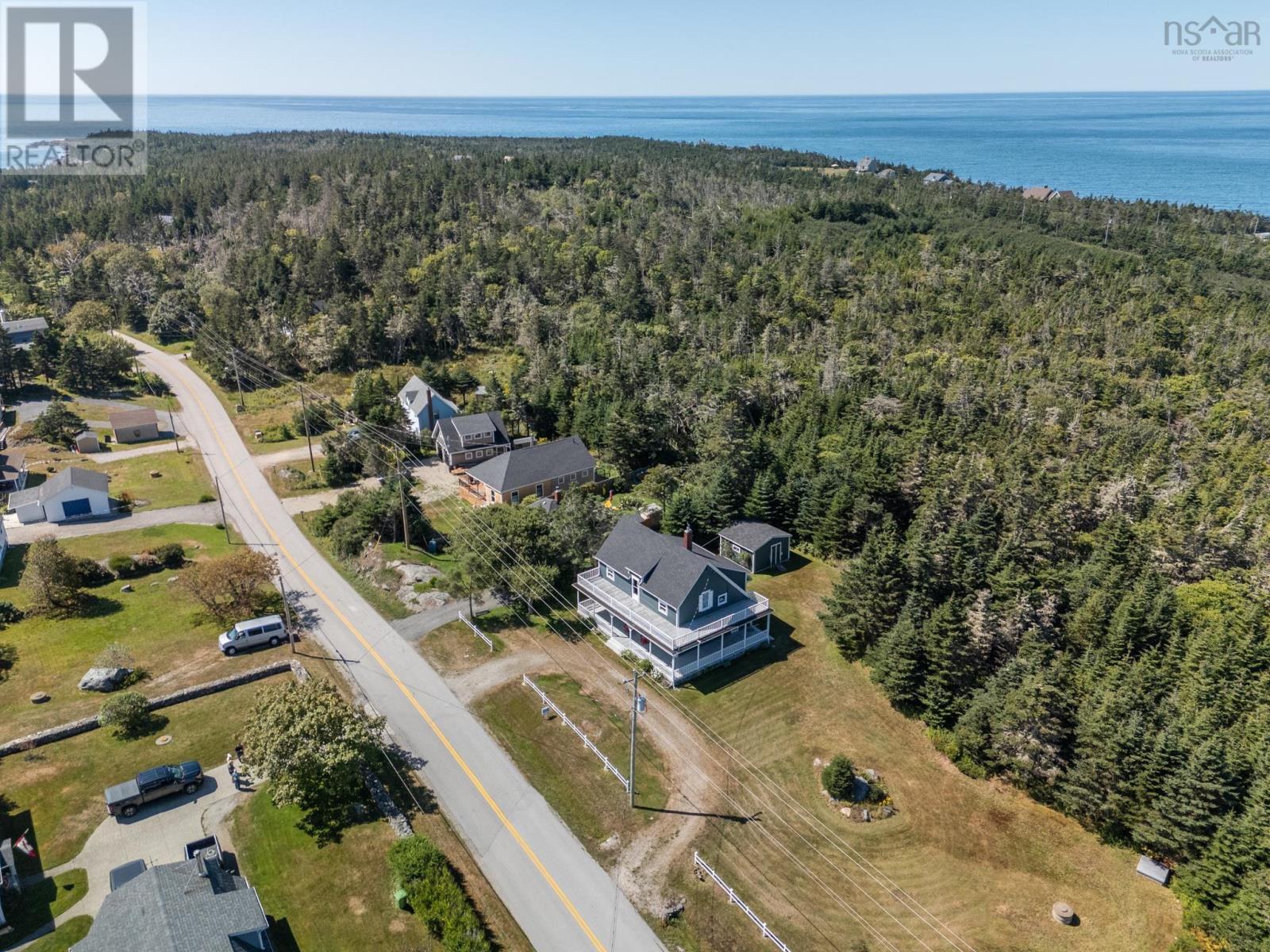 1428 Highway 304 Property Photo 9