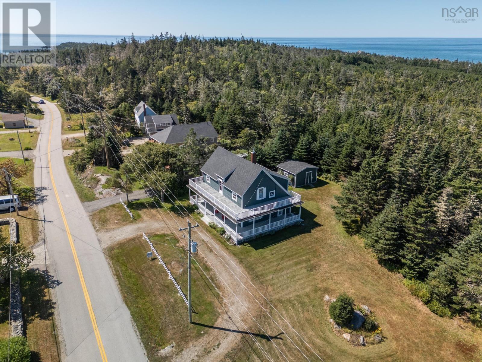 1428 Highway 304 Property Photo 10