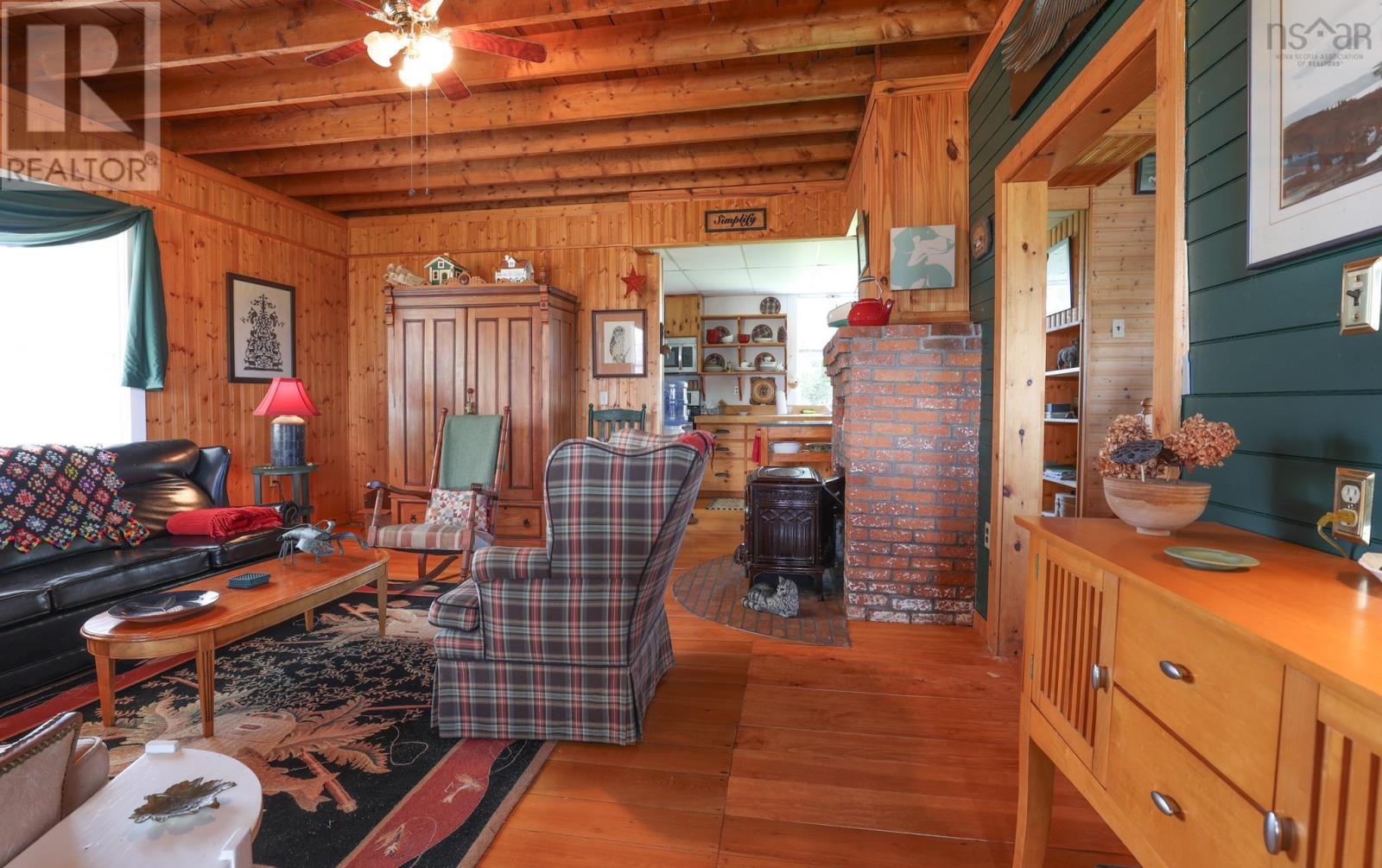 1428 Highway 304 Property Photo 17