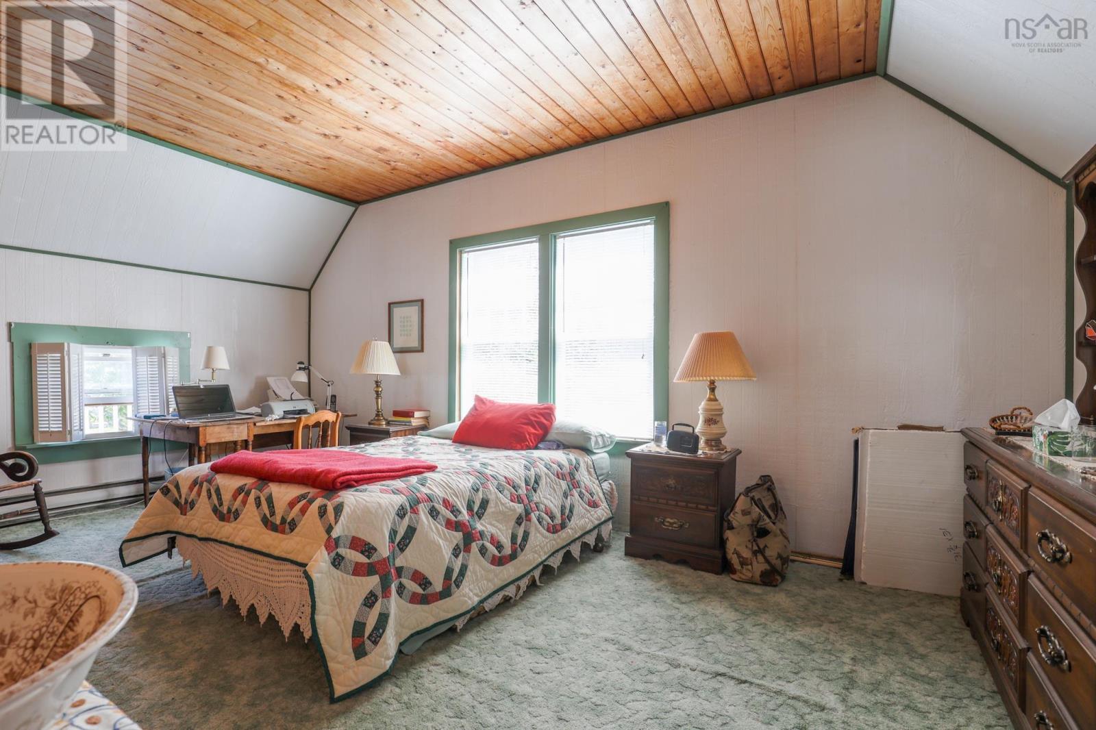 1428 Highway 304 Property Photo 31